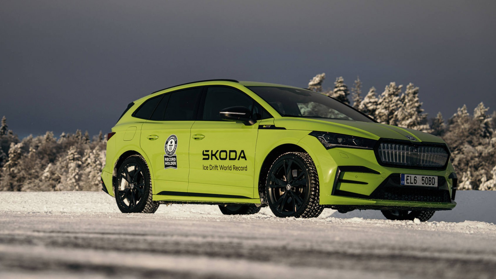 Rekord Guinnessa Evo i Skody - Enyaq RS na postoju