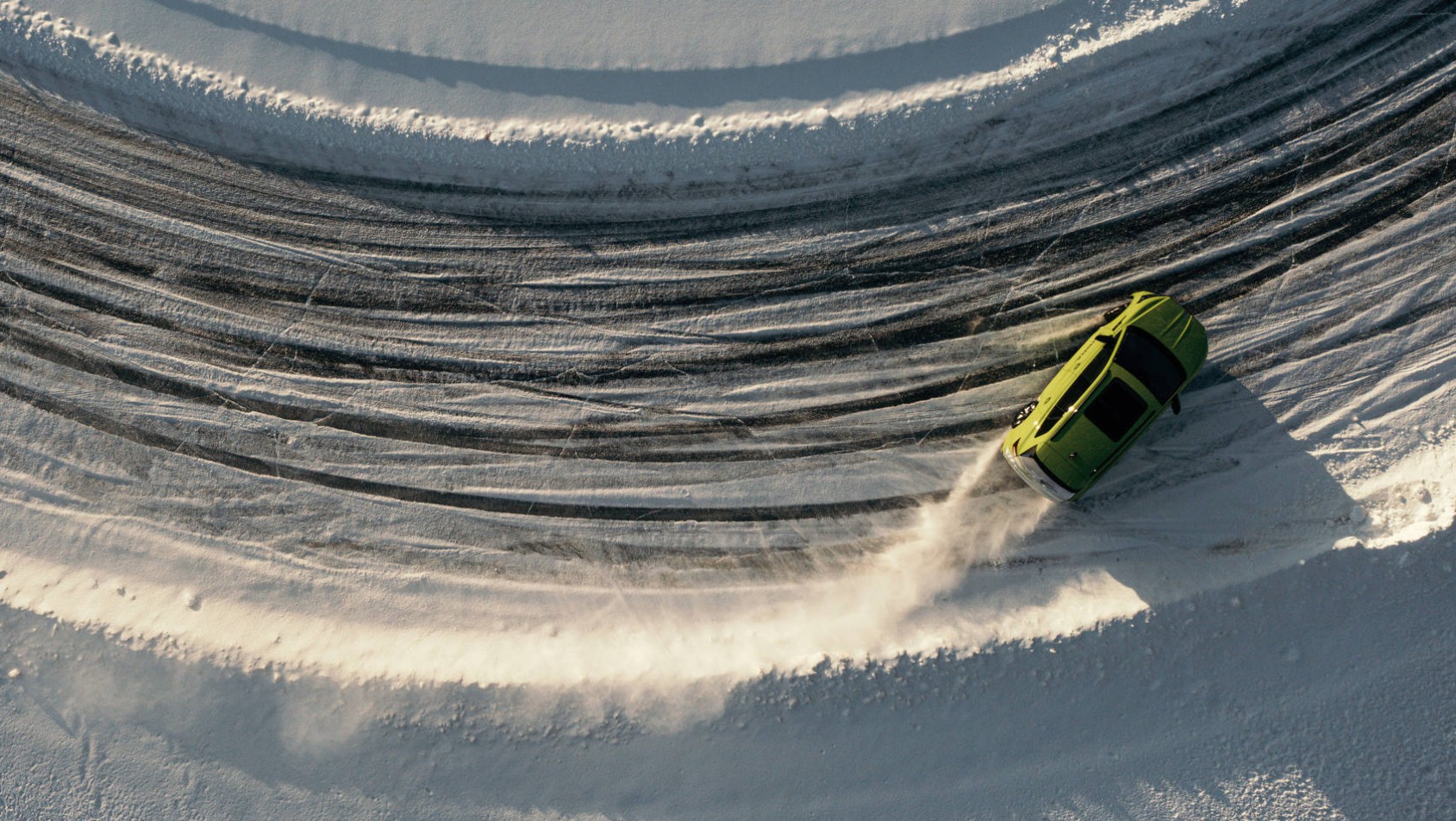 Rekord Guinnessa Evo i Skody widok z drona