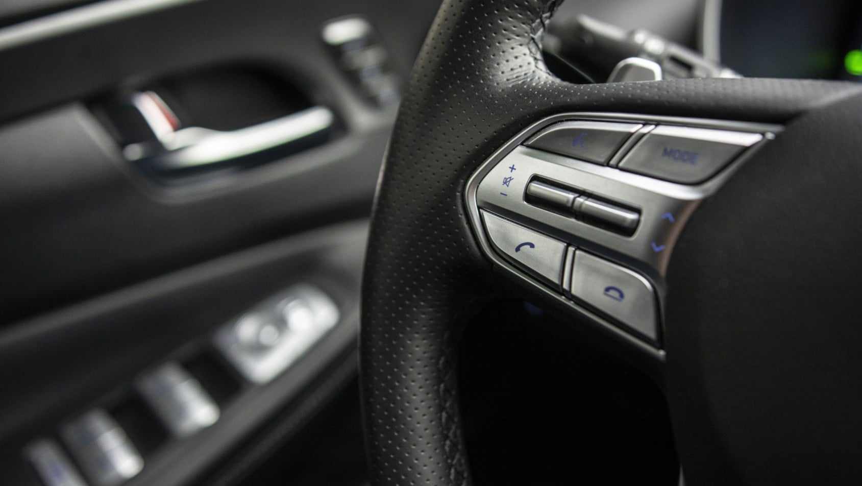 Hyundai Santa Fe PHEV kierownica