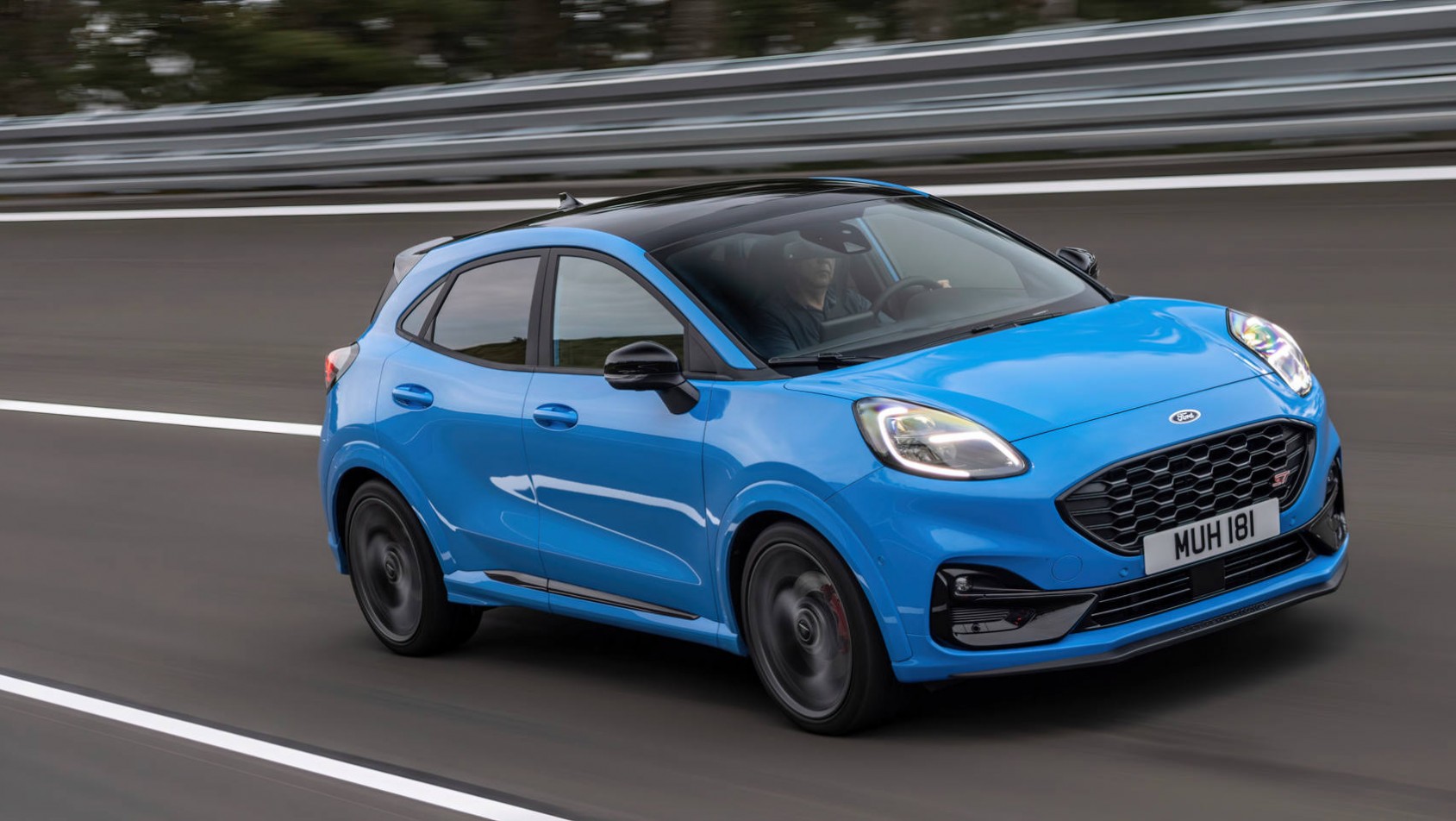 Ford Puma ST Ford Puma ST prawy przód dynamiczne