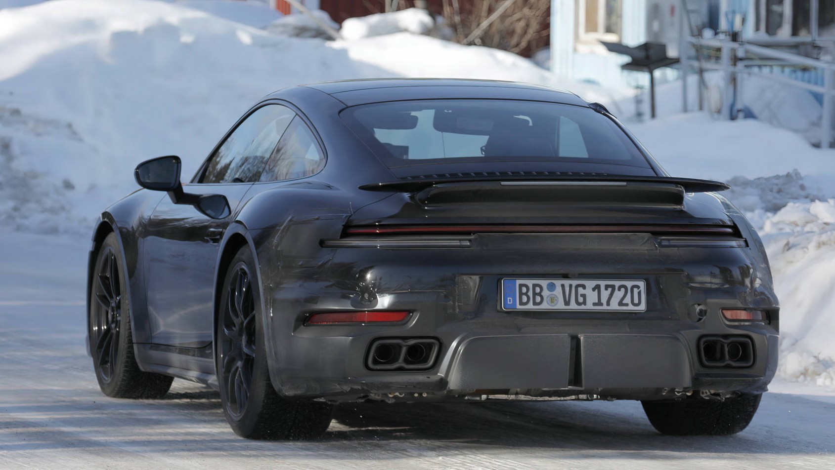 Porsche 911 (992.2) Turbo spyshot