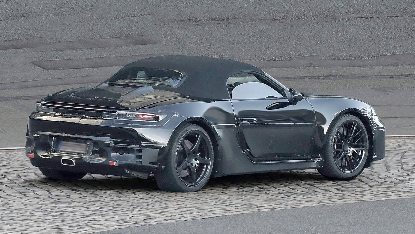 Porsche Boxster EV sylwetka