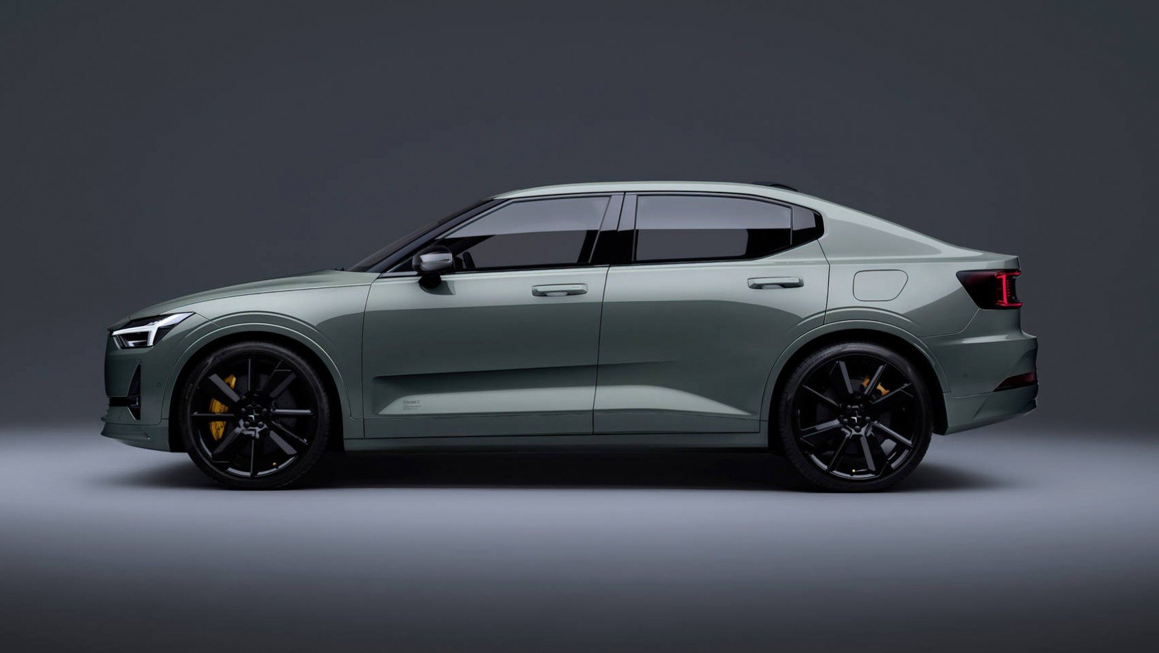Polestar 2 BST Edition 230 profil lewy