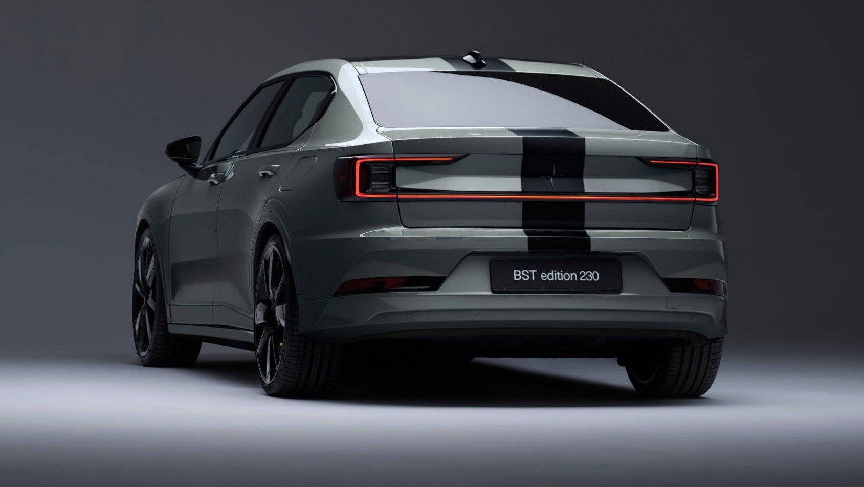 Polestar 2 BST Edition 230 tył statyczne