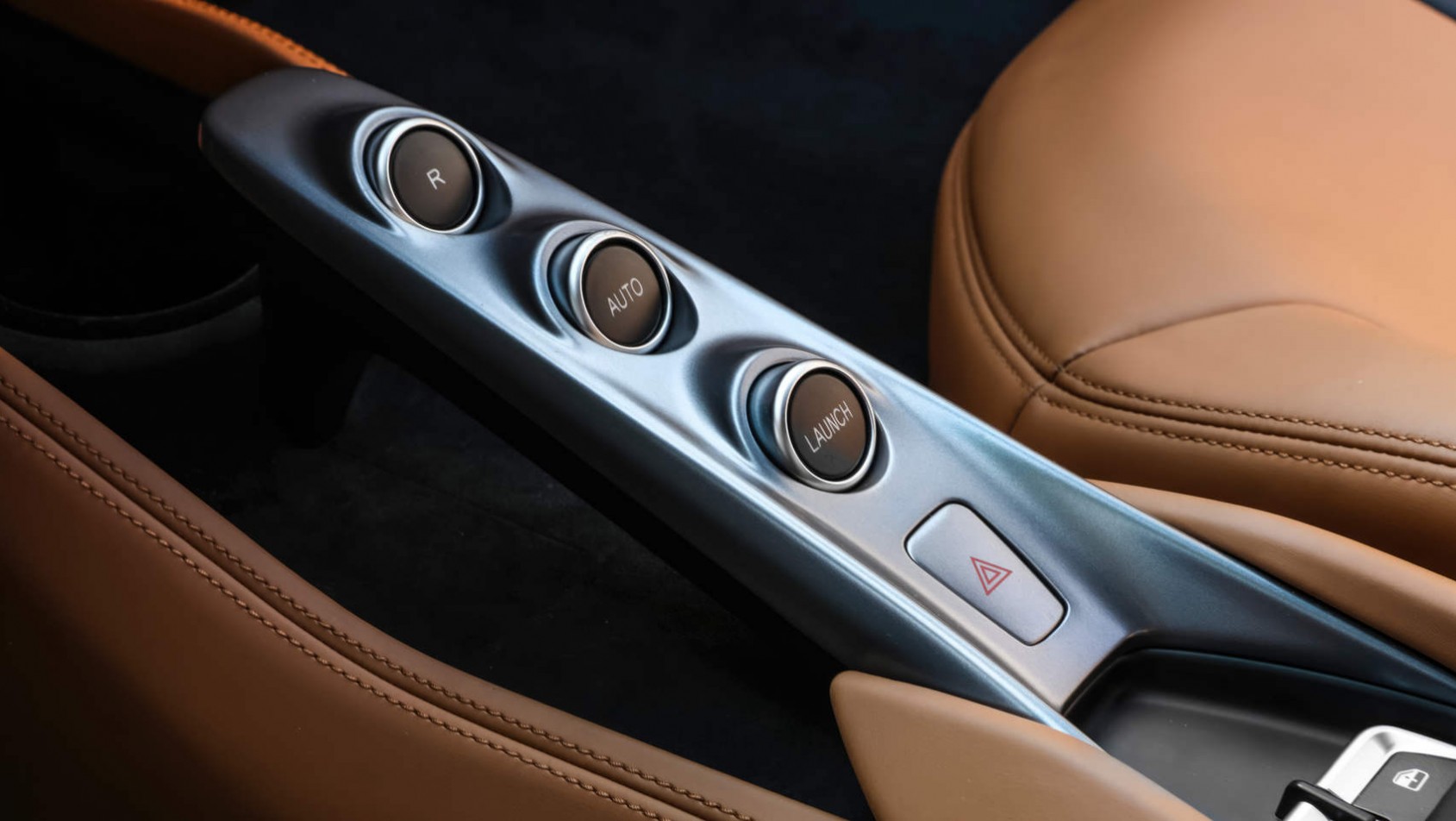 Ferrari F8 Tributo - detale wnętrza