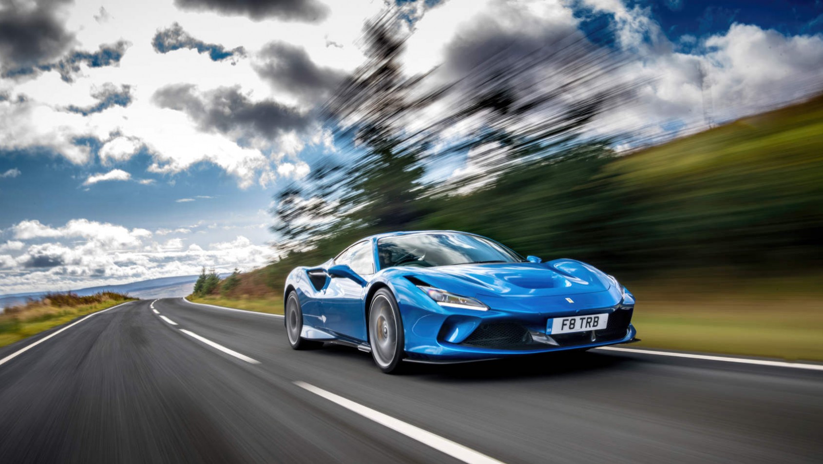 Ferrari F8 Tributo na drodze