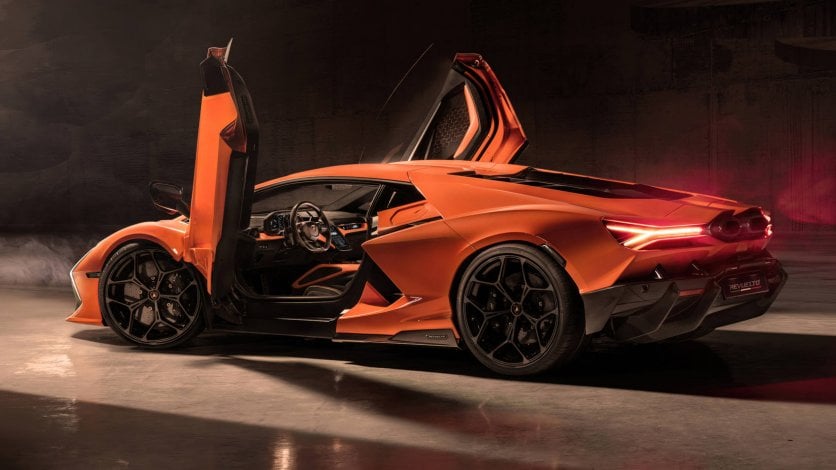 Lamborghini Revuelto prezentacja