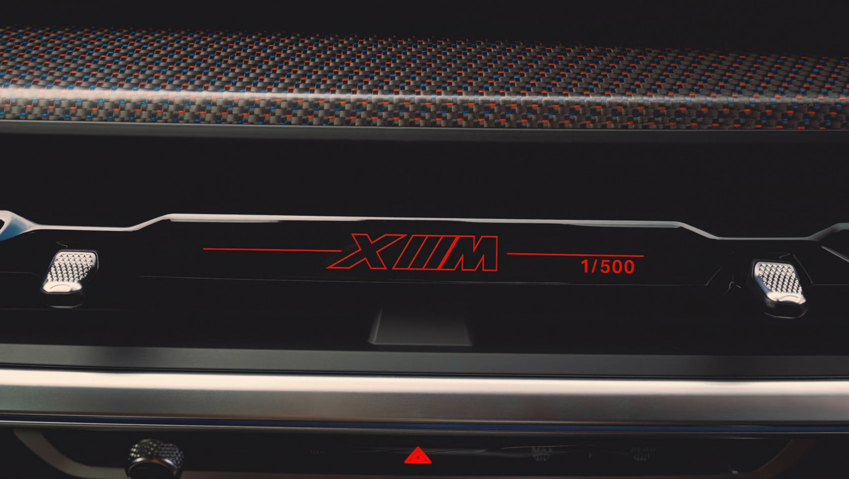 BMW XM Label Red grafika