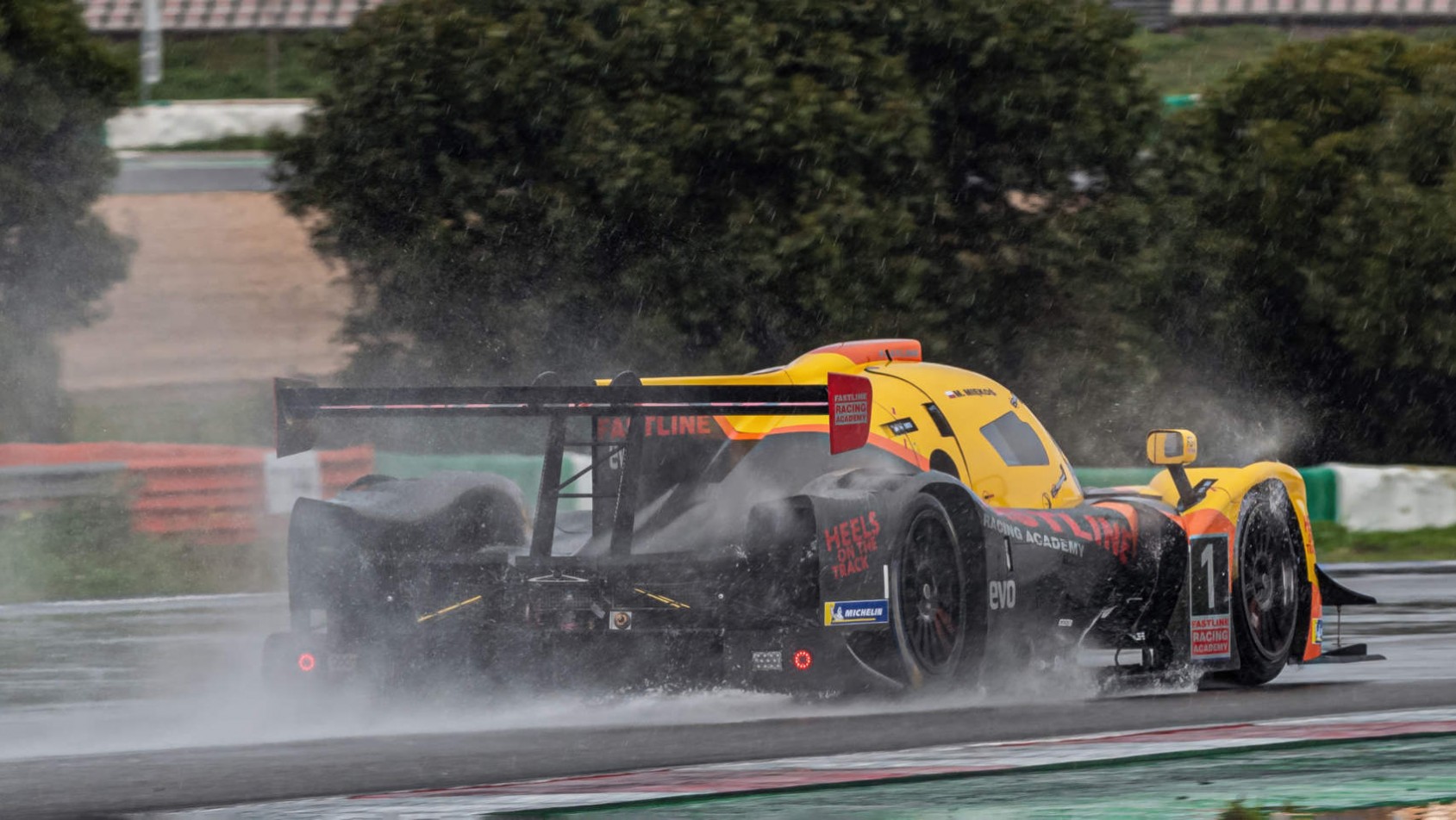 Ligier JS P320 w trudnych warunkach