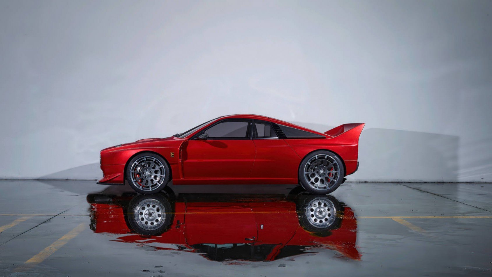 Lancia 037 Kimera EVO37 restomod odbicie