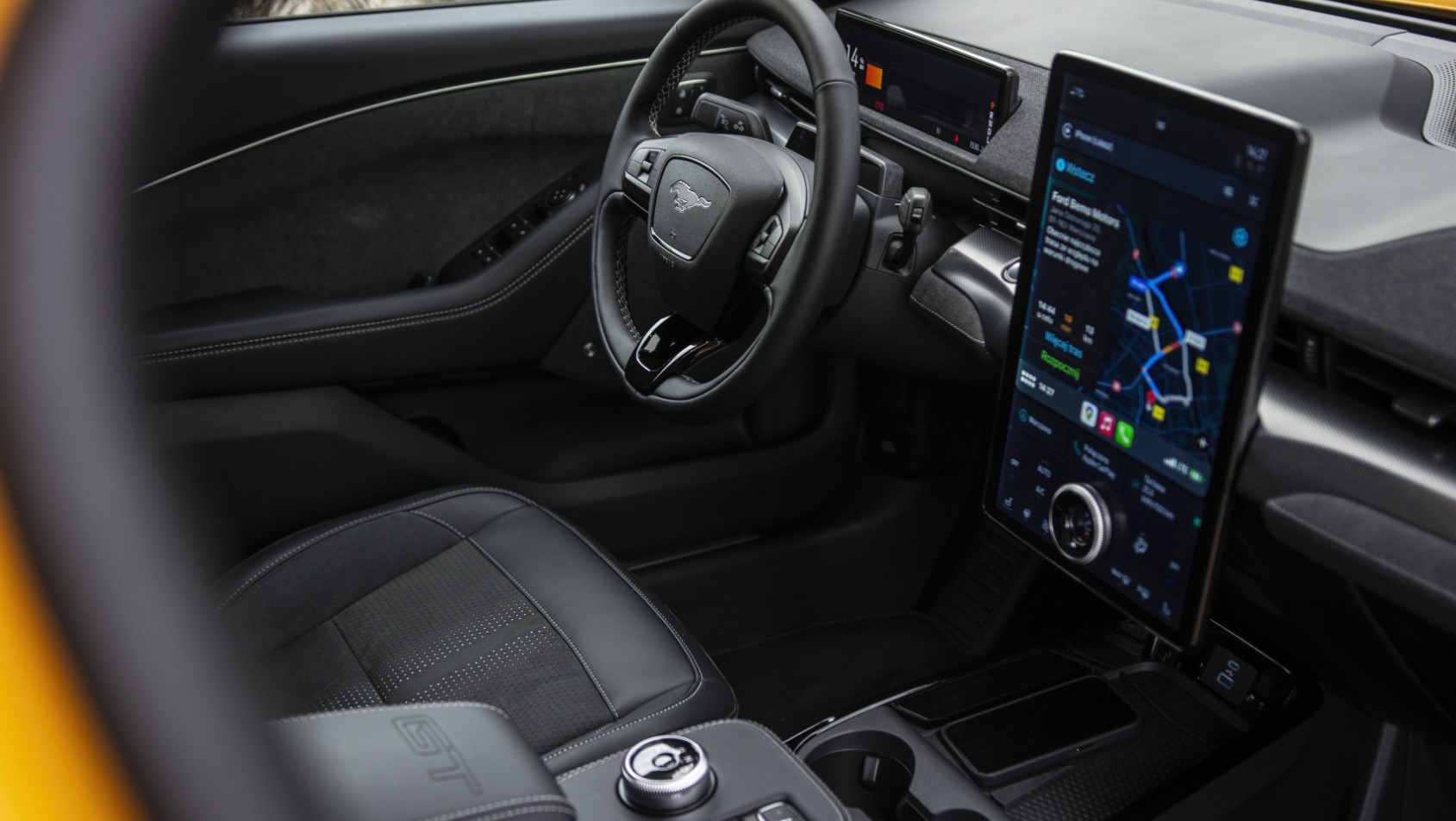 Ford Mustang Mach-E kabina