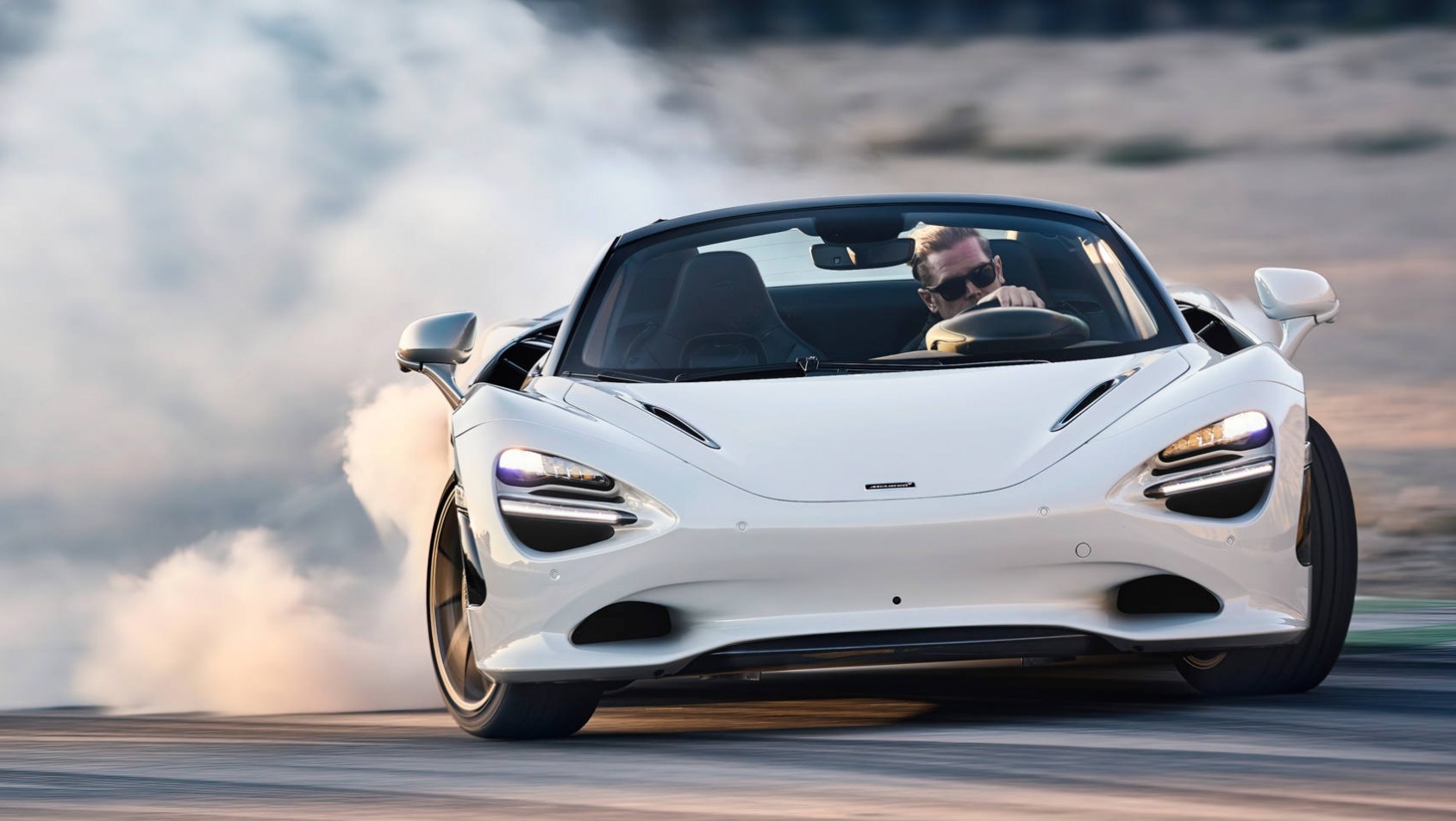 McLaren 750S McLaren 750S Spider palenie gumy