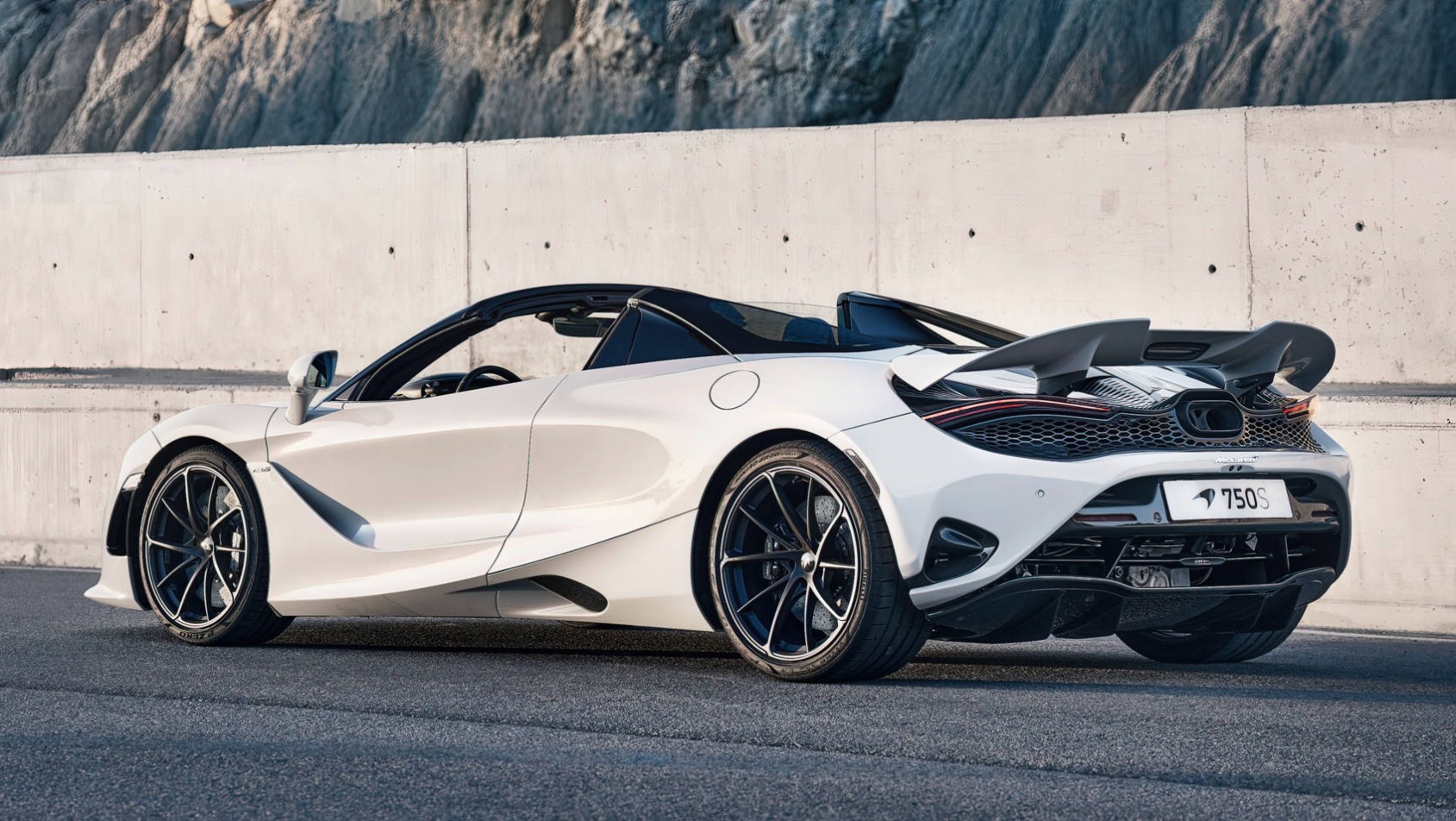 McLaren 750S McLaren 750S Spider tył