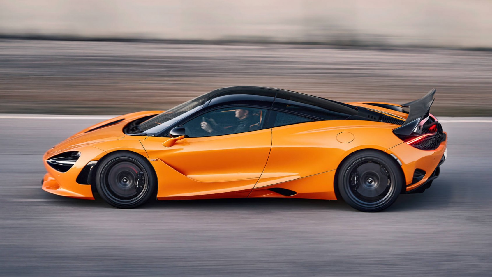 McLaren 750S McLaren 750S Coupe profil dynamiczne