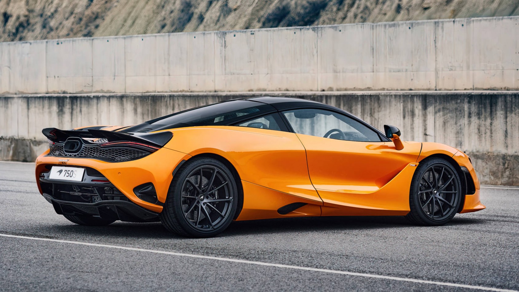 McLaren 750S McLaren 750S Coupe prawy tył