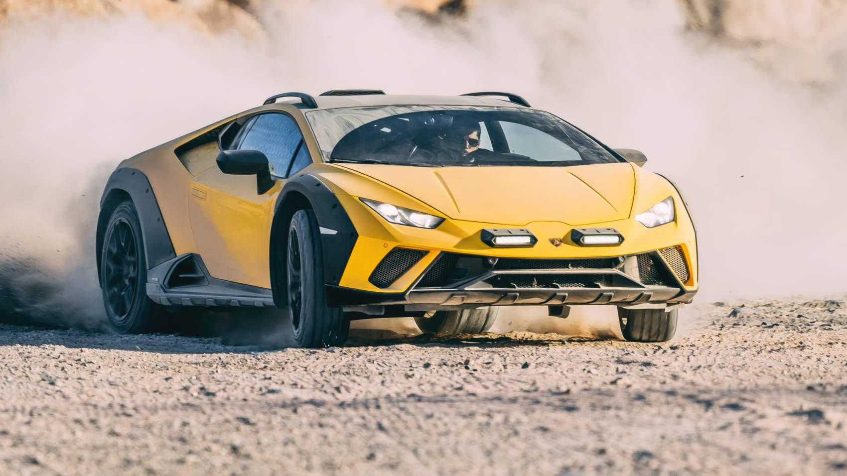 Lamborghini Huracán Sterrato - jazda bokiem