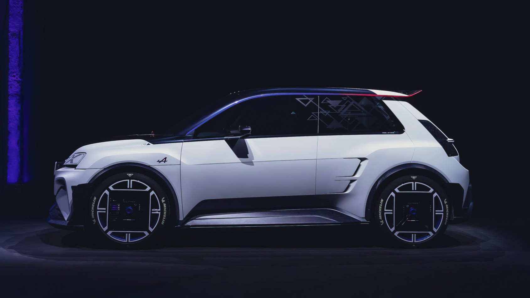 Alpine A290_β Alpine A290_β sylwetka