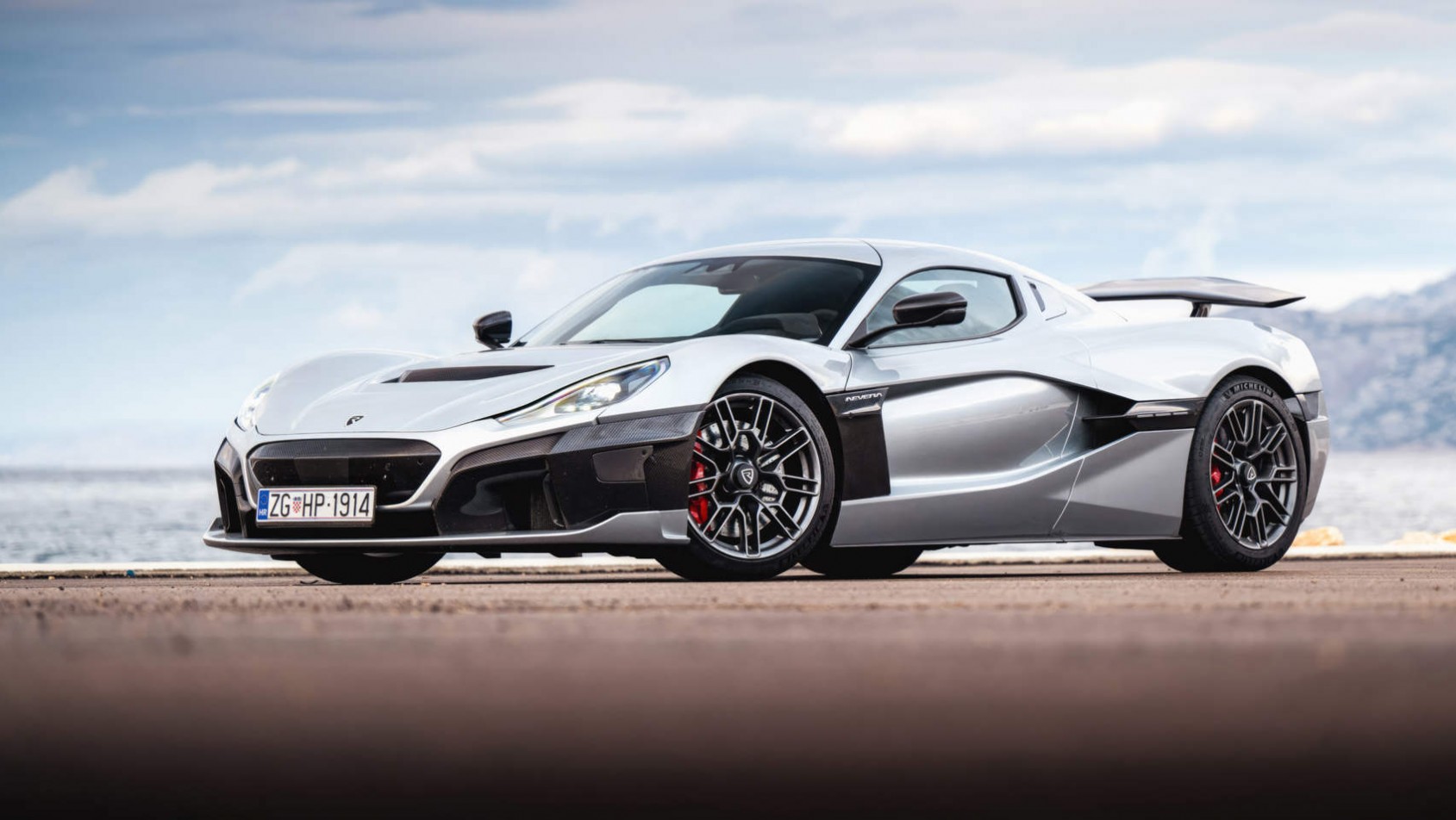 Rimac Nevera - w pełnej okazałości