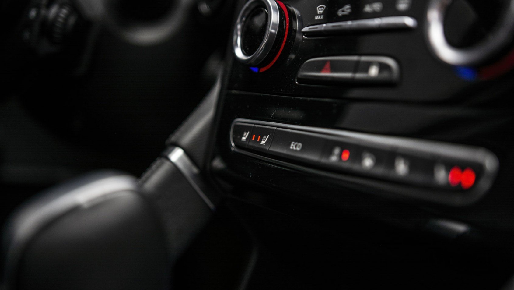 Renault Koleos konsola środkowa