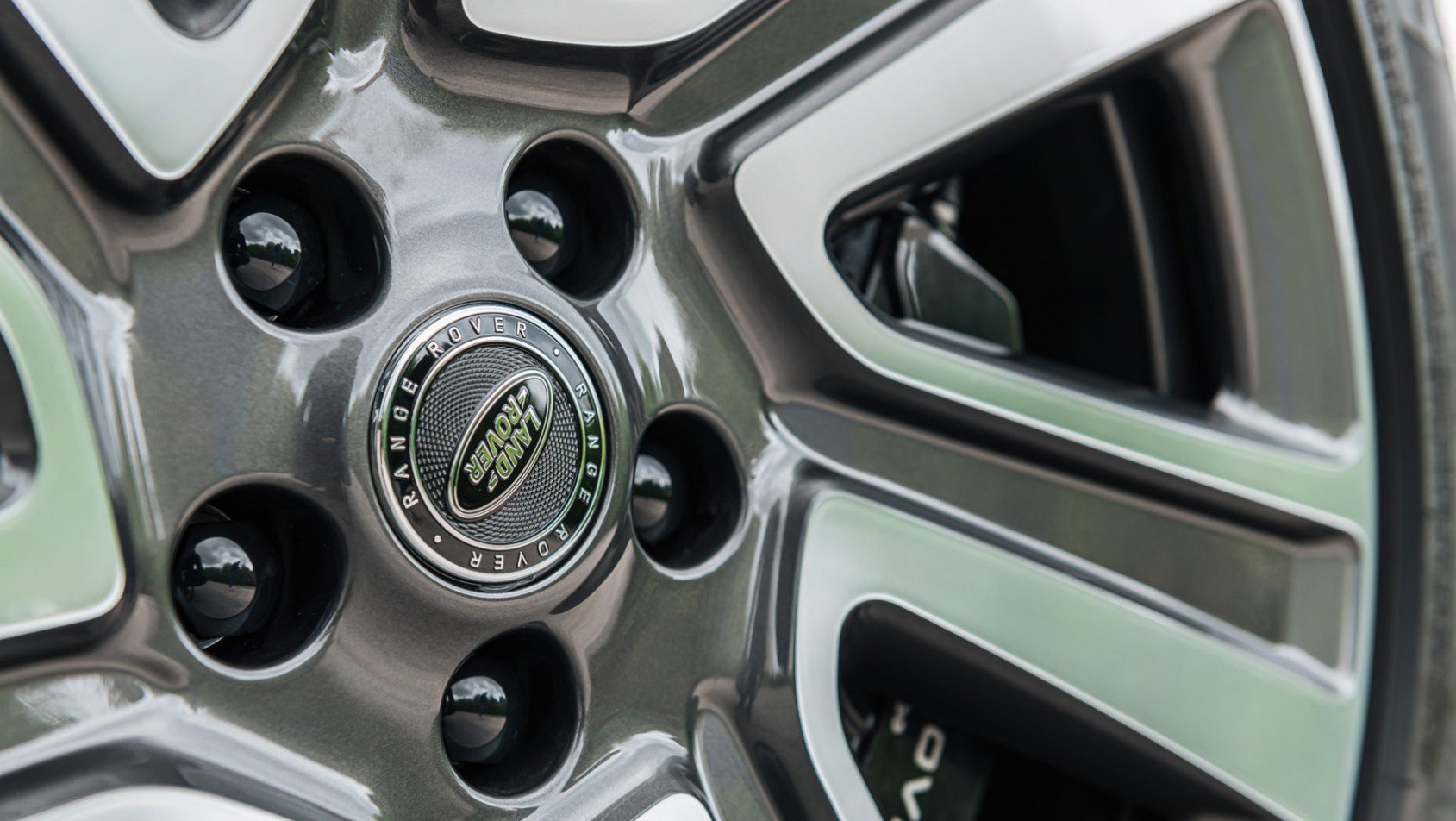 Range Rover SV detal felgi