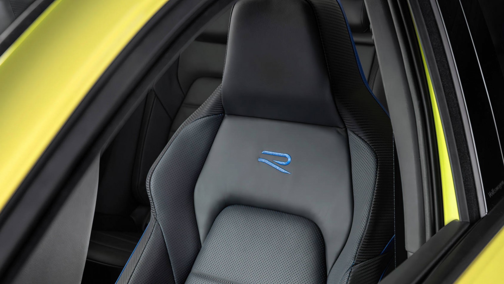 Volkswagen Golf R 333 Limited Edition fotele