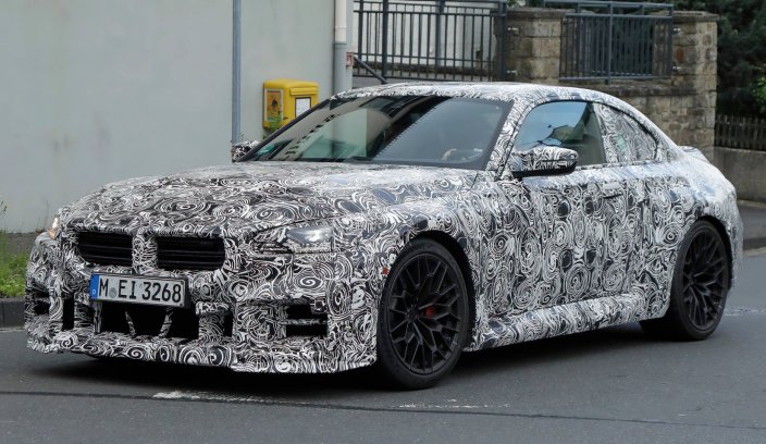 2024 BMW M2 CS spyshot