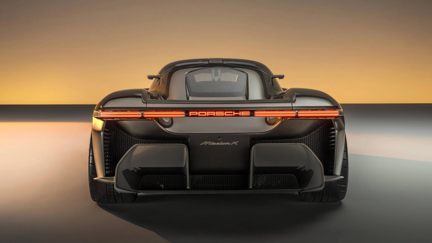 Porsche Mission X tył