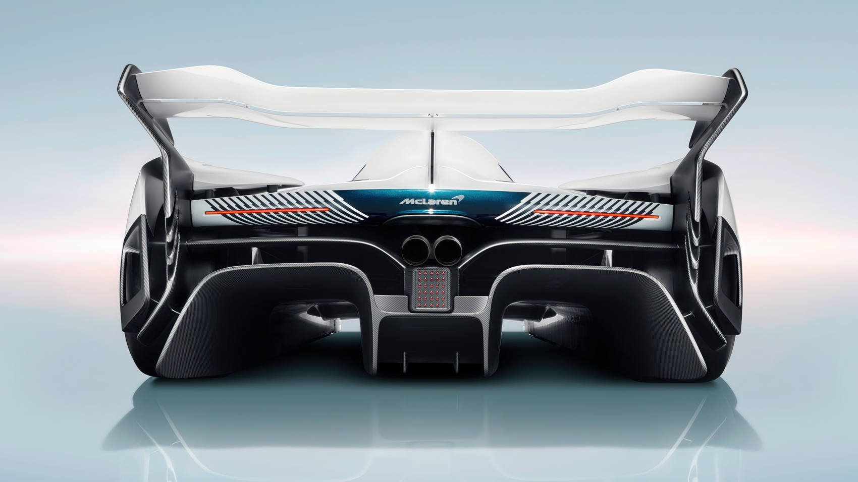 McLaren Solus GT studio tył