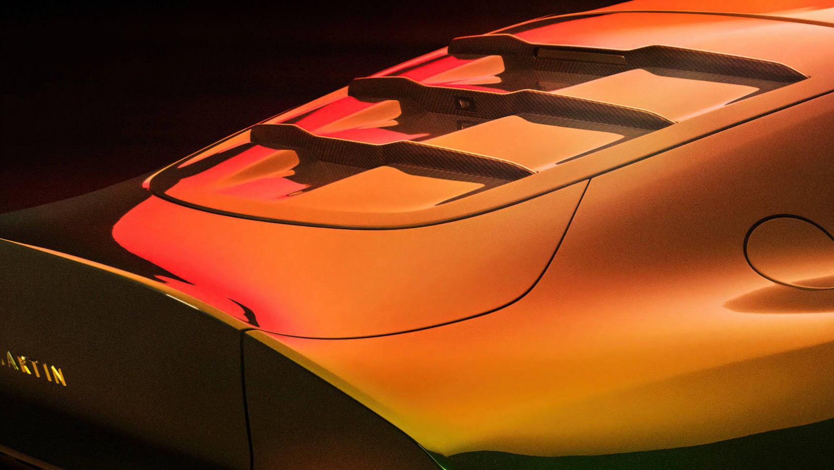 Aston Martin Valour detal tyłu