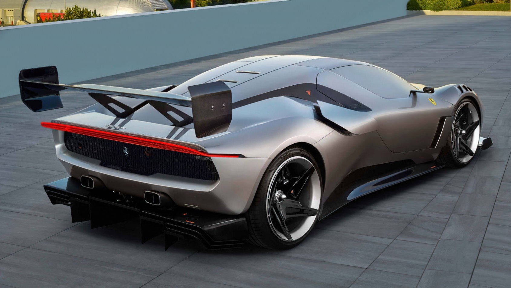Ferrari KC23 tył