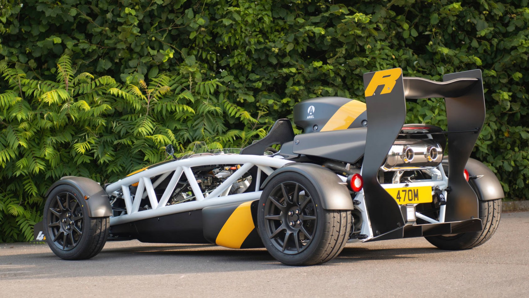 Ariel Atom 4R sylwetka tył