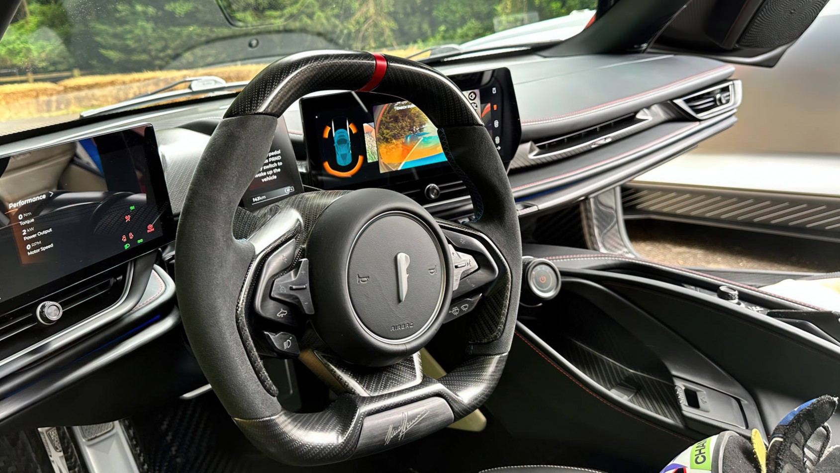 Pininfarina Battista Edizione Nino Farina kierownica