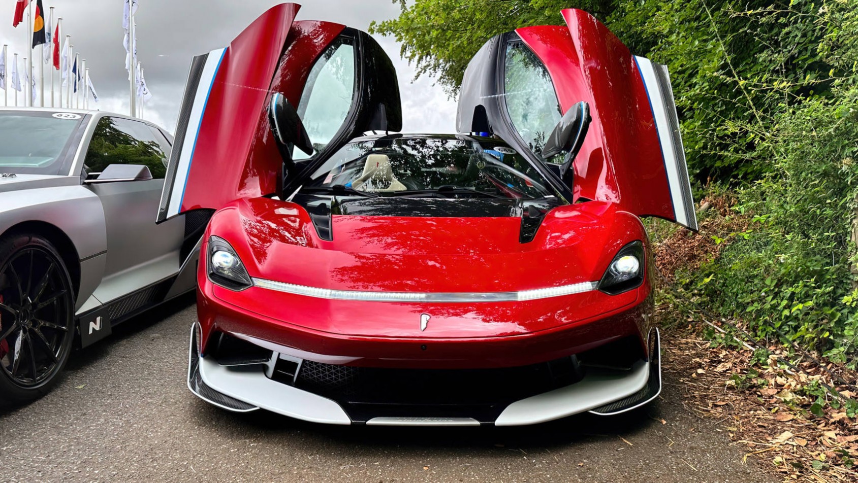 Pininfarina Battista Edizione Nino Farina drzwi