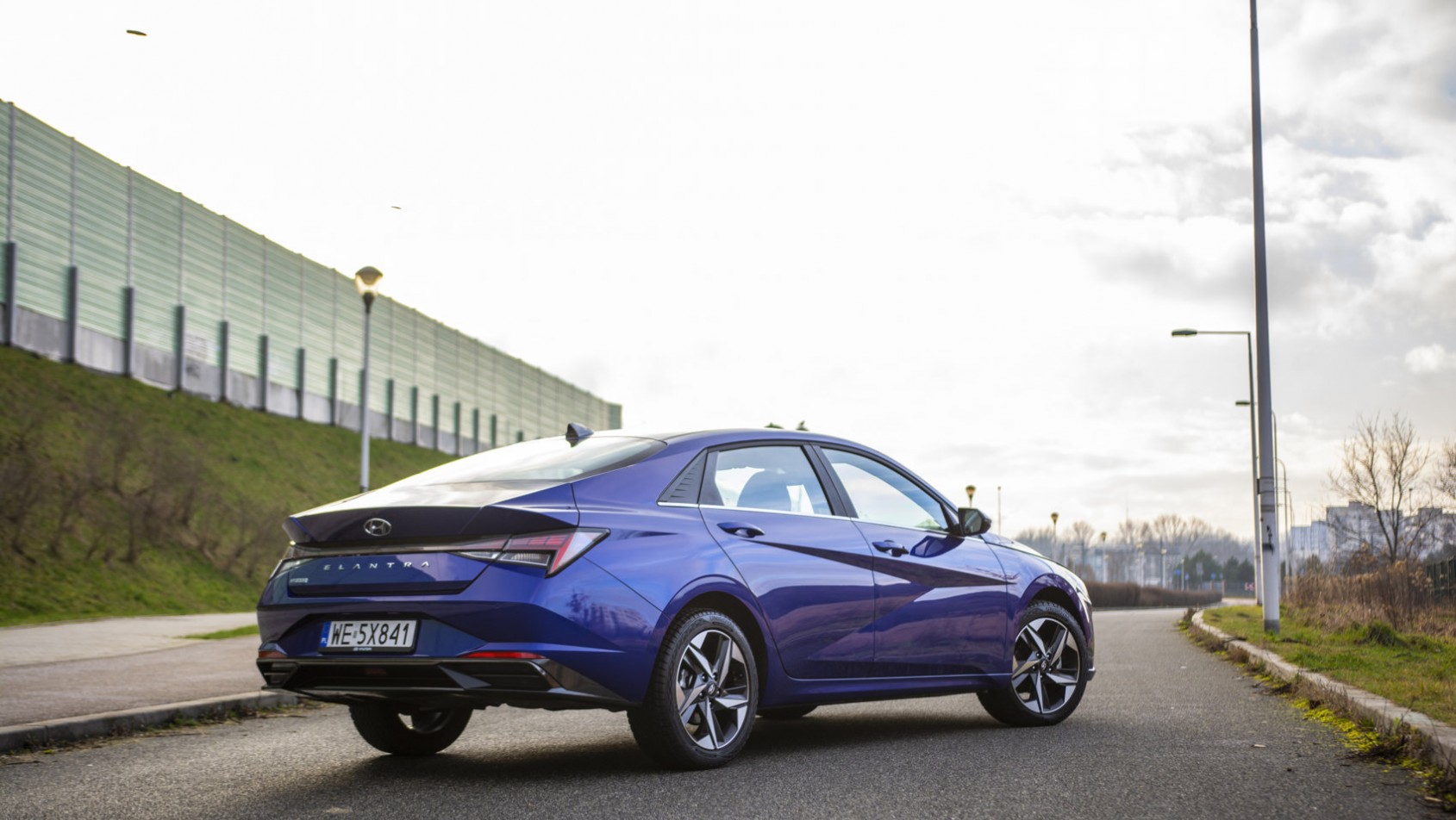 Hyundai Elantra test główne