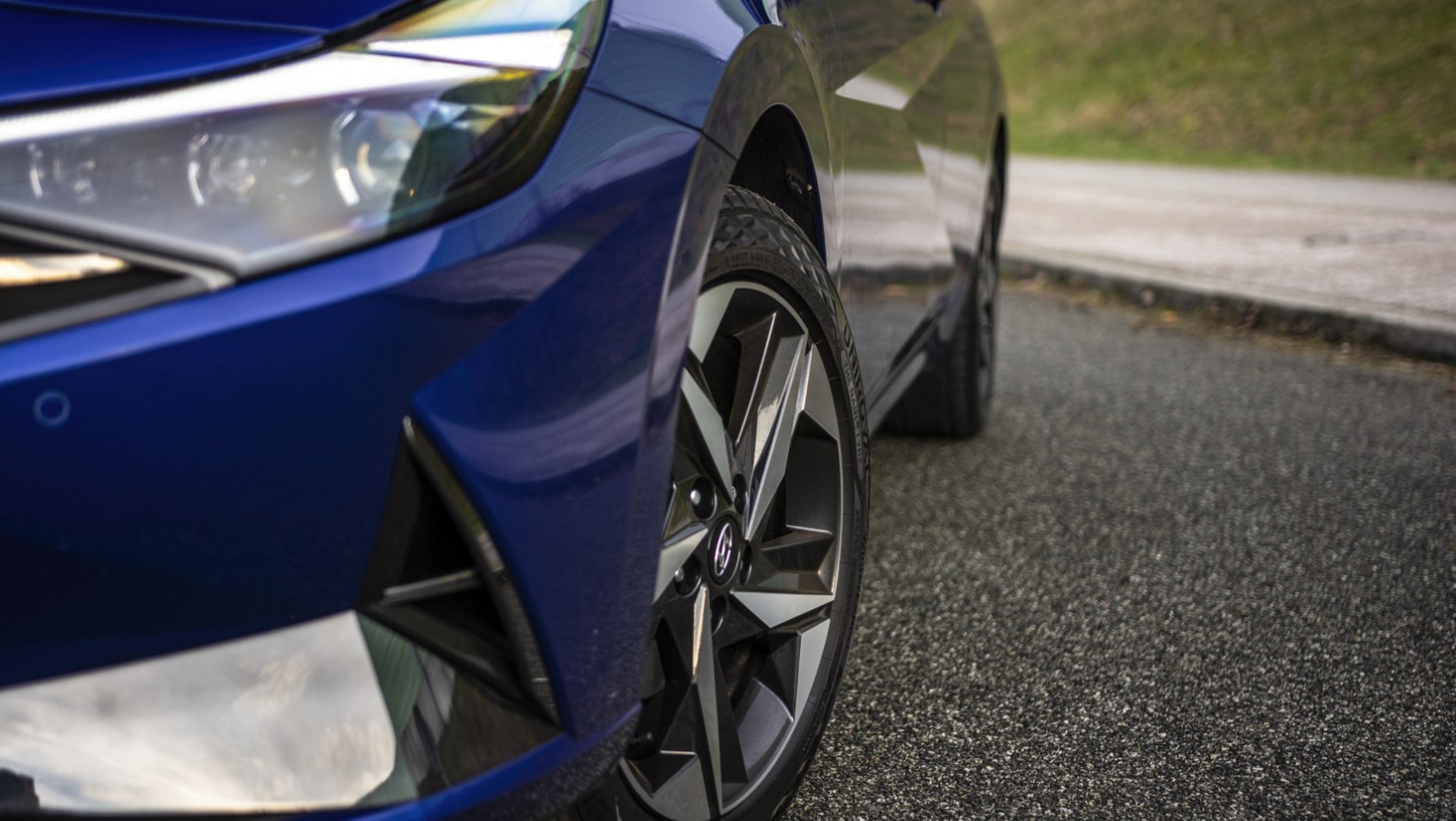 Hyundai Elantra reflektor