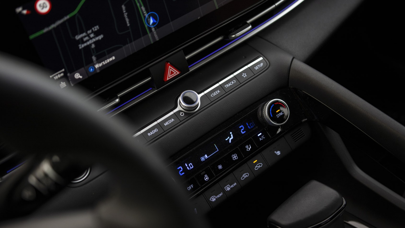 Hyundai Elantra przyciski