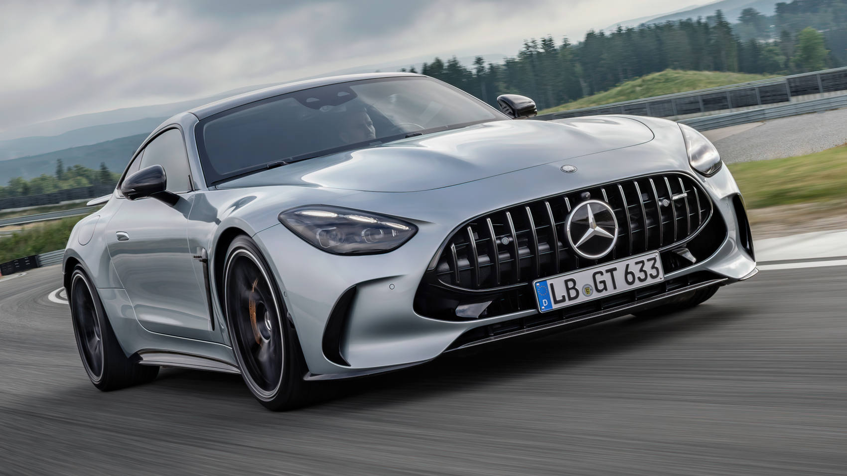2024 Mercedes-AMG GT przód dynamiczne