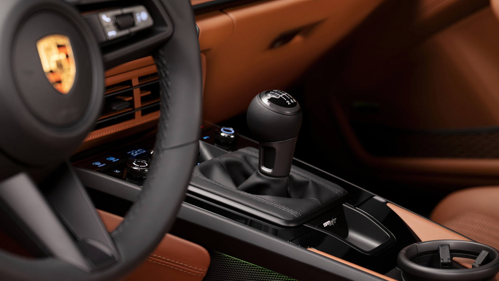 Porsche 911 S/T skrzynia manualna