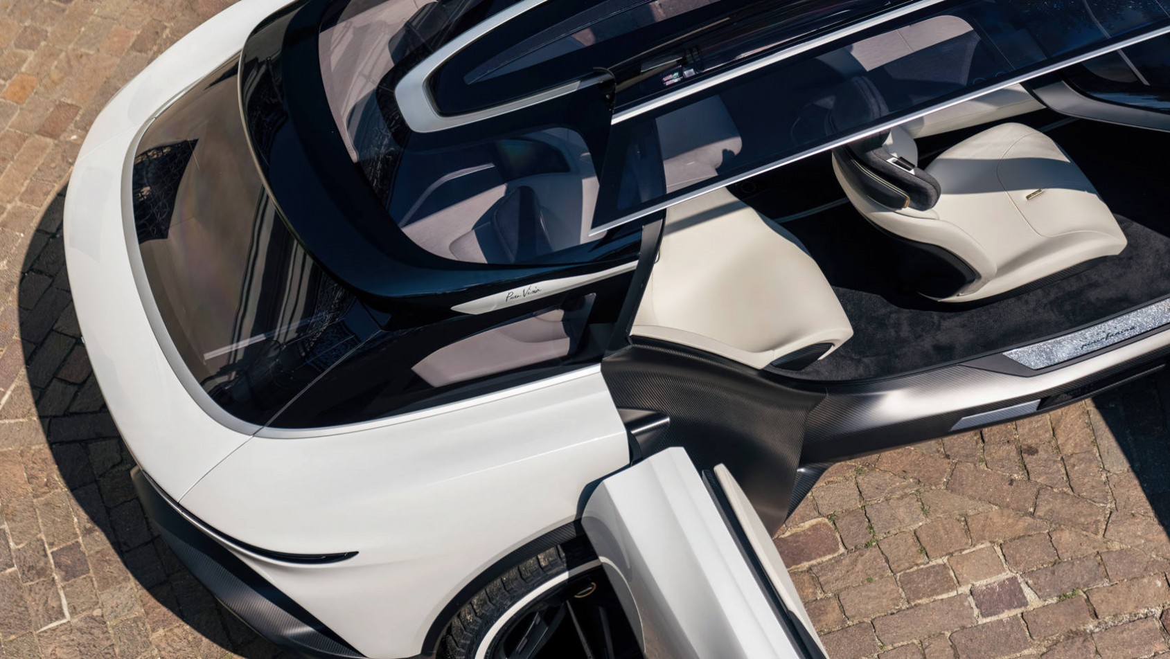 Pininfarina Pura Vision koncept szklany dach