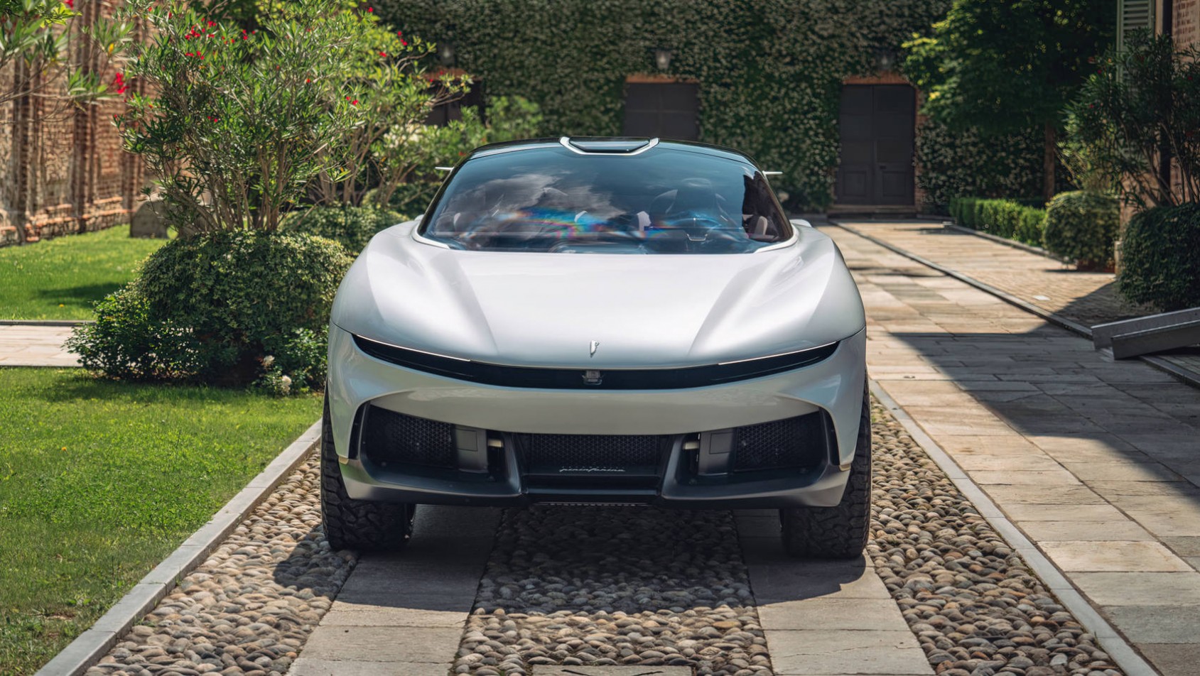 Pininfarina Pura Vision koncept przedni pas