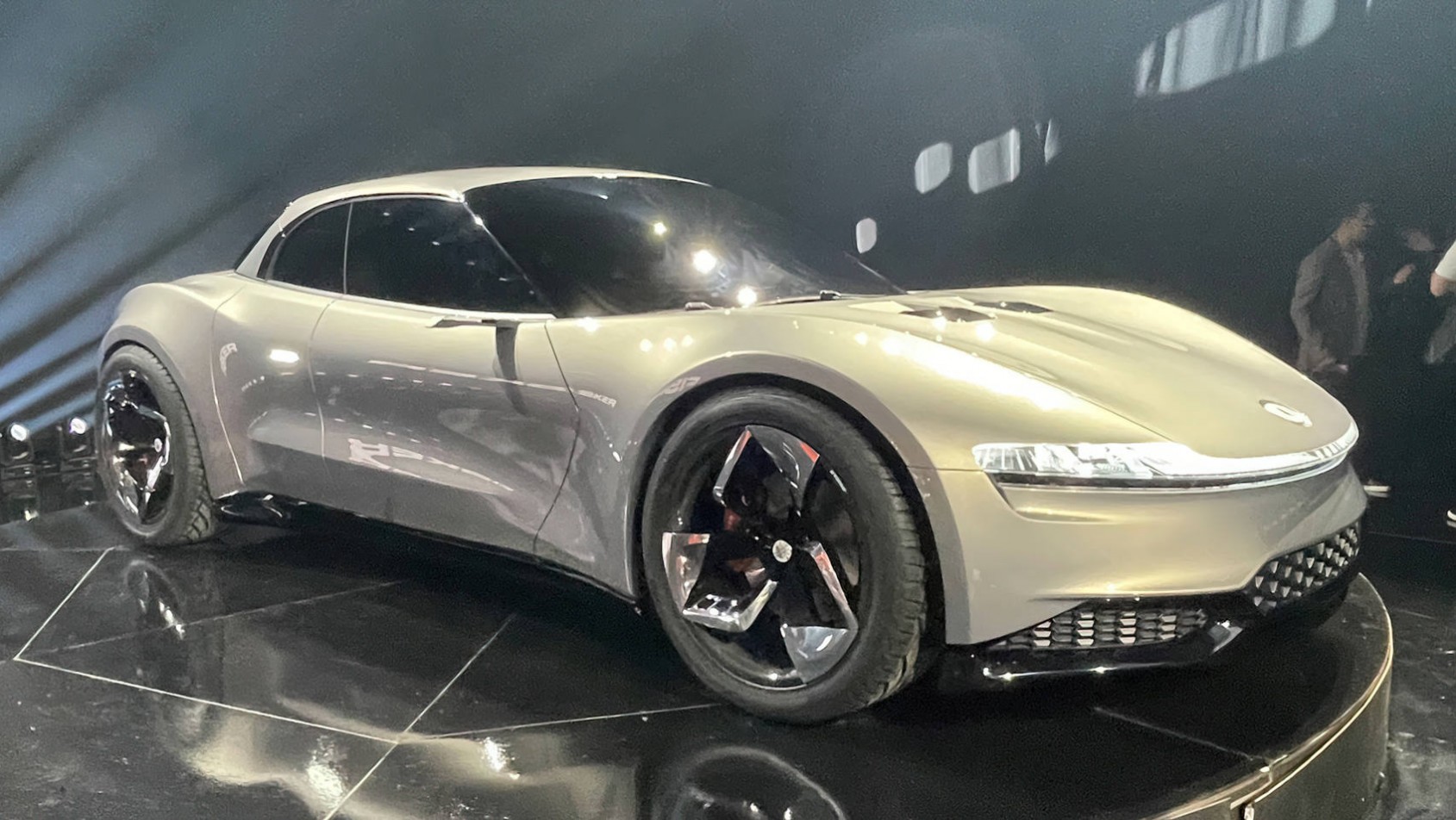 Fisker Ronin koncept prezentacja