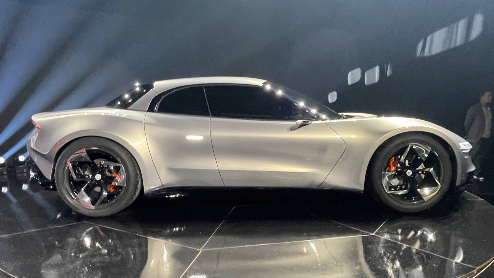Fisker Ronin koncept profil