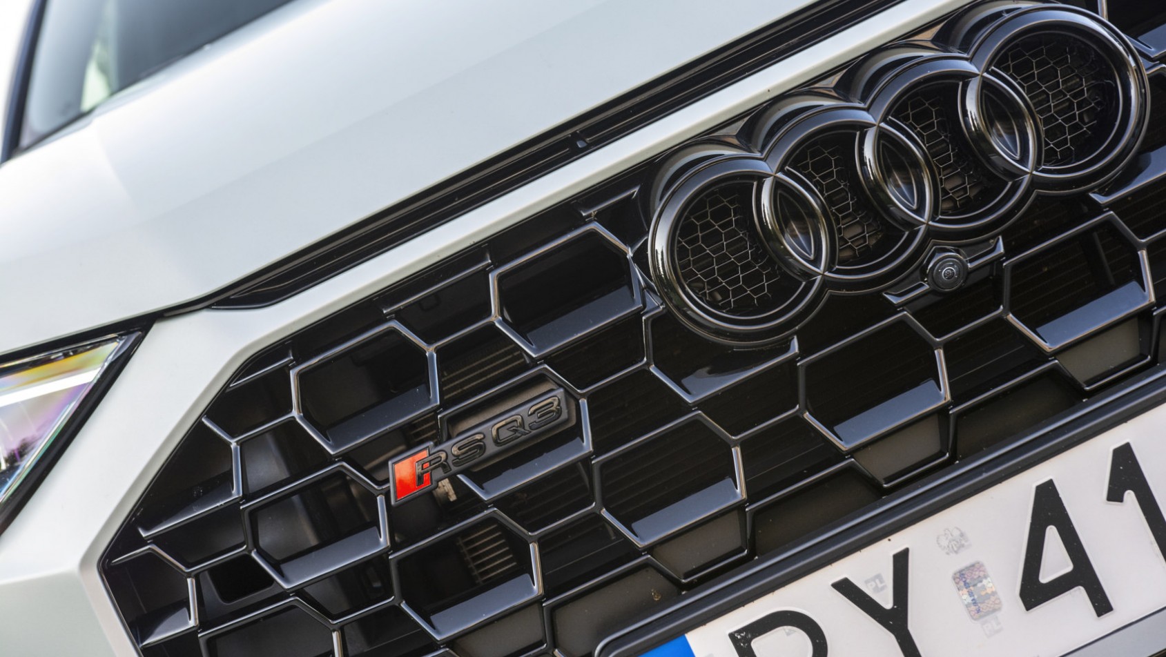 Audi RS Q3 10 years grill