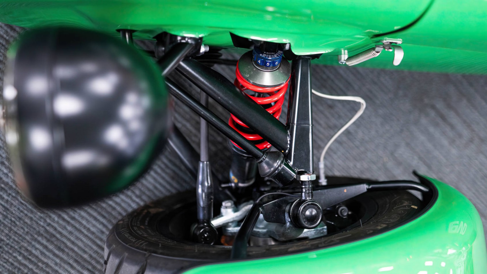 Caterham Seven 420R Evo Edition zawieszenie