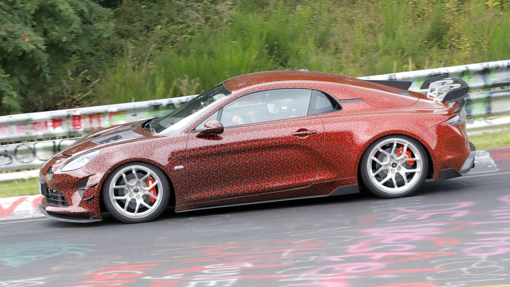 Alpine A110 Alpine A110 R spyshot koła