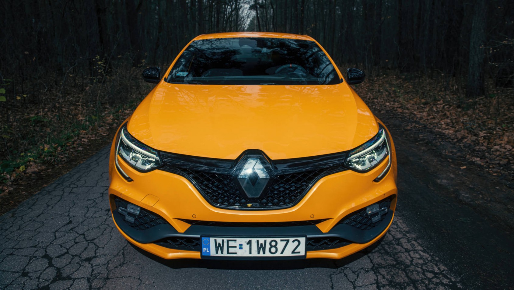Renault Megane R.S. - zbliżenie na front auta
