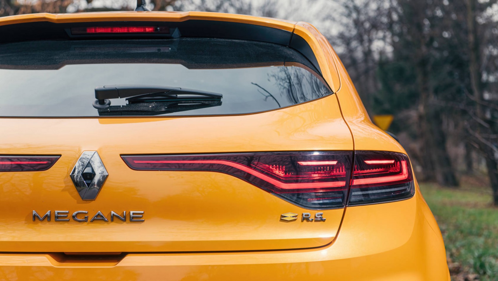 Renault Megane R.S. - zbliżenie na tył auta