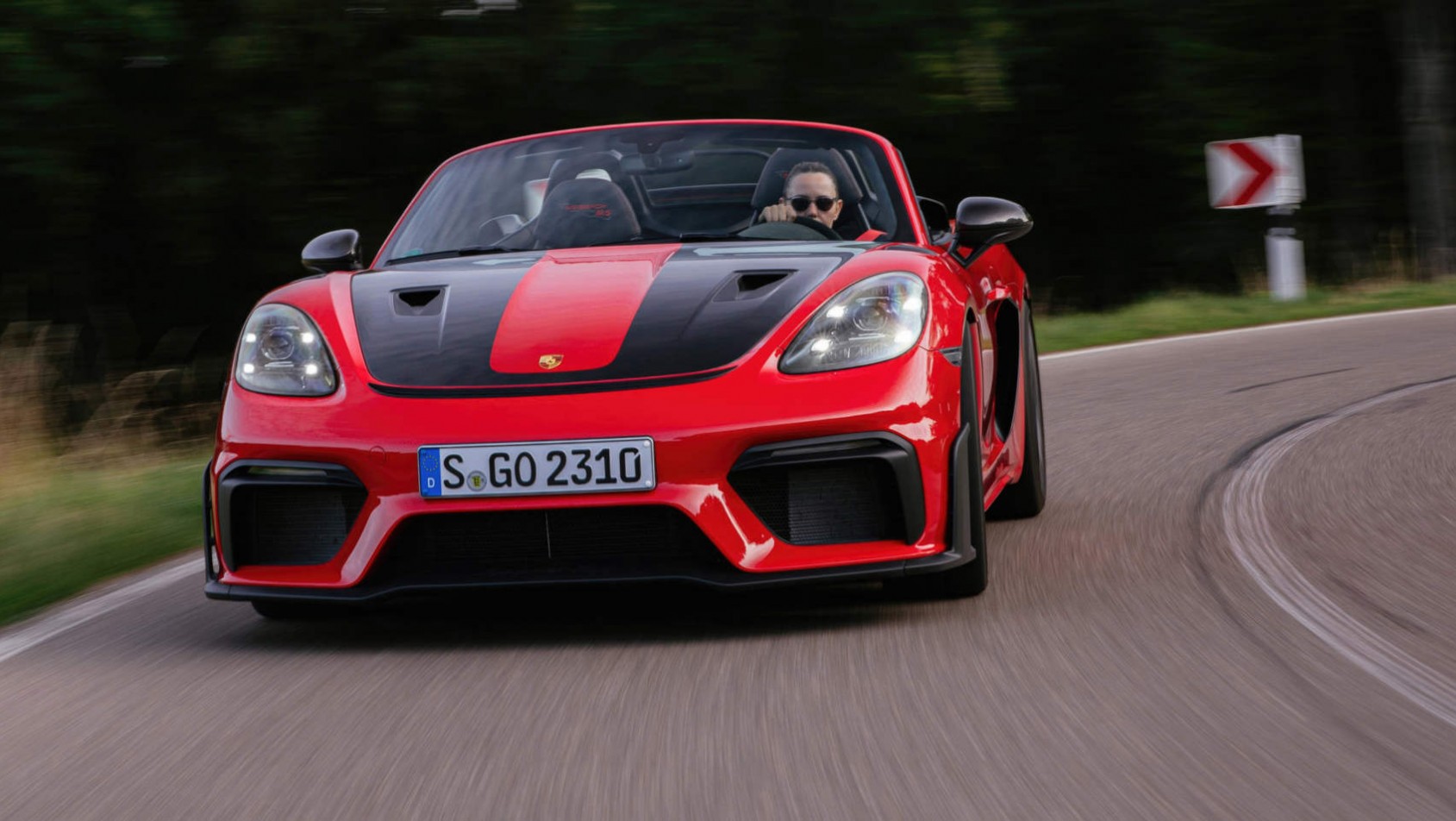 Porsche 718 Boxster Spyder RS - front auta