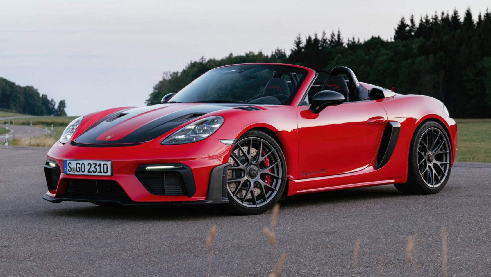 Porsche 718 Boxster Spyder RS - ujęcie bokiem