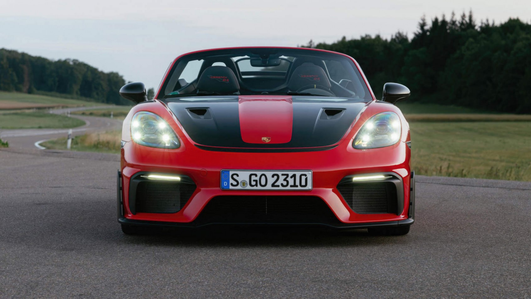 Porsche 718 Boxster Spyder RS - zbliżenie na przód auta